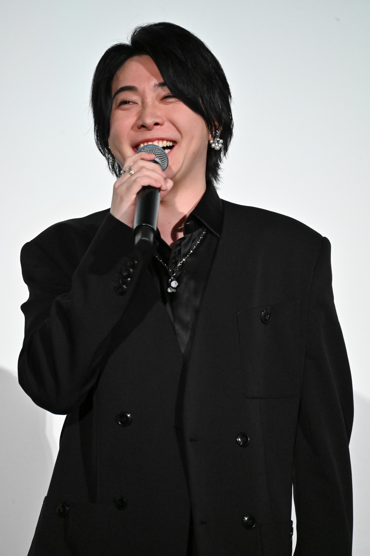 大森元貴（Mrs. GREEN APPLE）
