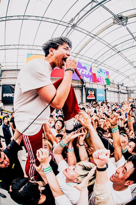 ハルモトヒナ(Vo / ジ・エンプティ)