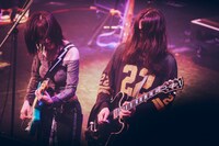 山本彩のライブの様子。（撮影：山川哲矢）