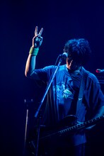 田淵智也（B）（Photo by Viola Kam [V'z Twinkle]）