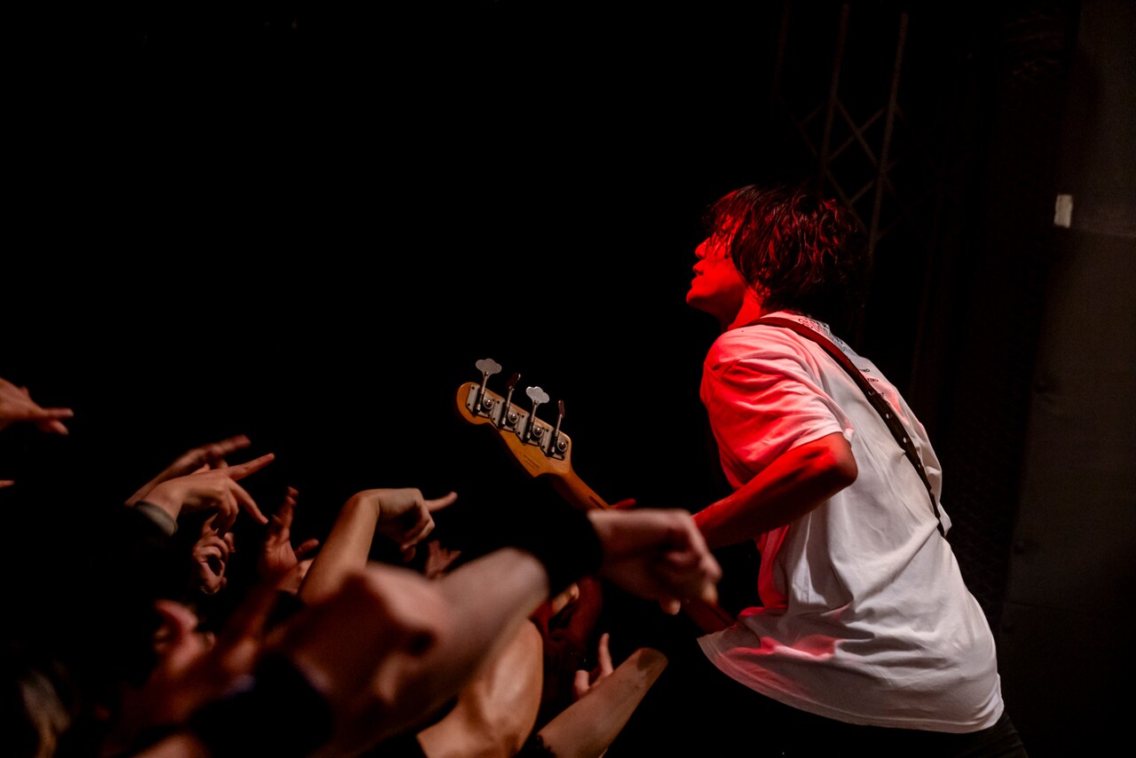 田淵智也（B）（Photo by Viola Kam [V'z Twinkle]） - 遊ぶ時