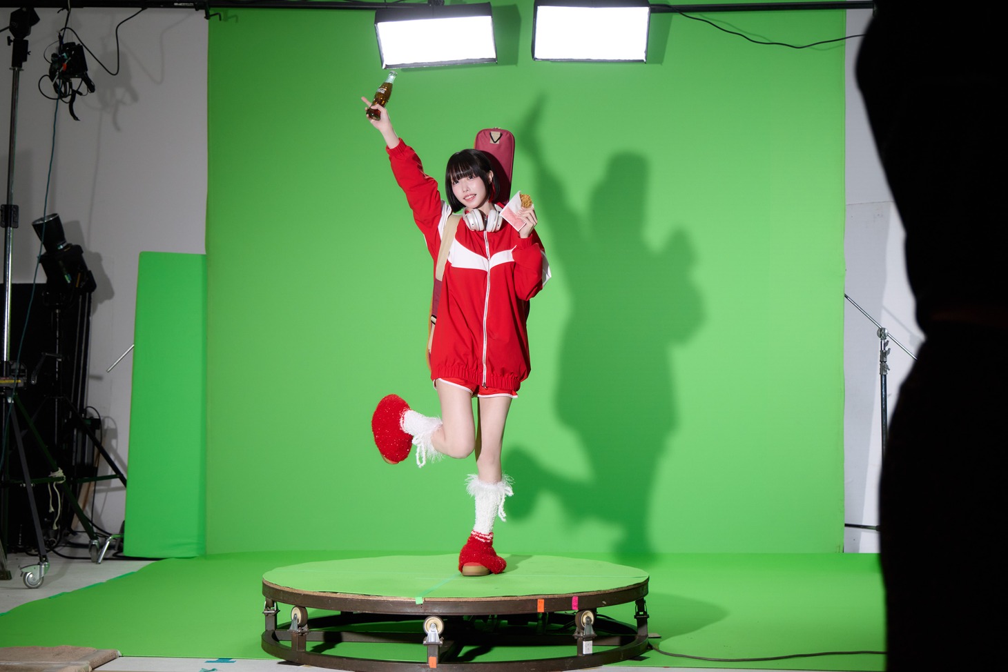 「コカ・コーラ」新CM撮影の様子。