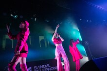 「SANDAL TELEPHONE 6th Anniversary Live 'SAKURA'」の様子。