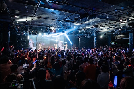 「SANDAL TELEPHONE 6th Anniversary Live 'SAKURA'」の様子。