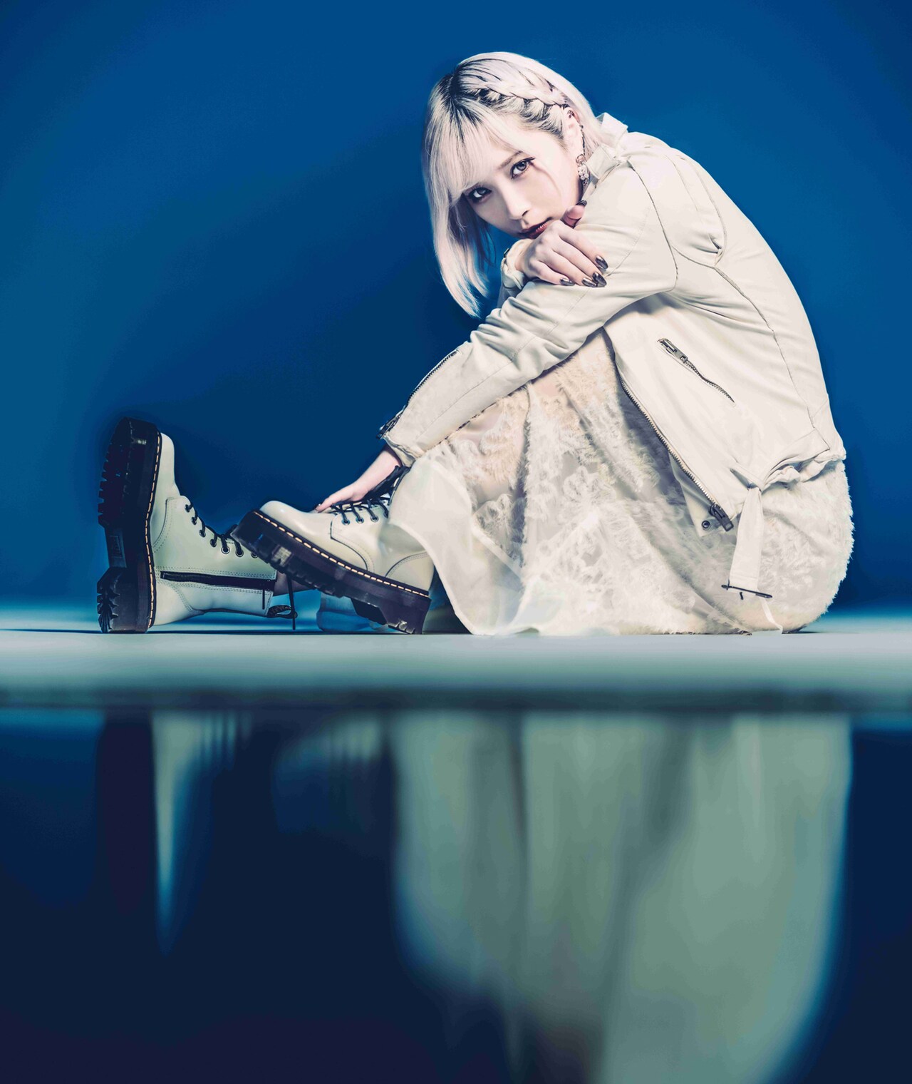 ReoNa、アニメ「アークナイツ【焔燼曙明/RISE FROM EMBER】」OPテーマを担当