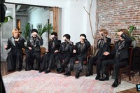 インタビューコーナーの様子。