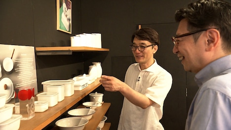 菊地敦己が出演する「『ほうろうの生活用品』“デザイナーなし”の温かいデザイン（栃木 / 栃木県）」より。