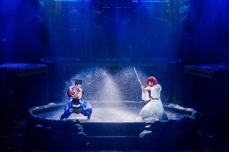 舞台「IMPACT」より。©松竹