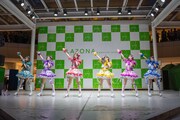 超ときめき♡宣伝部「世界でいちばんアイドル / ひみつのふふふ」リリース記念イベントの様子。
