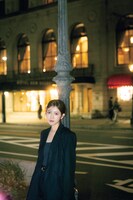 小泉遥香「小泉遥香ファースト写真集 はるのとなり。」より。