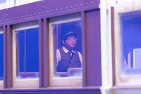 サッポロ生ビール黒ラベル新CM「大人エレベーター」メイキング写真