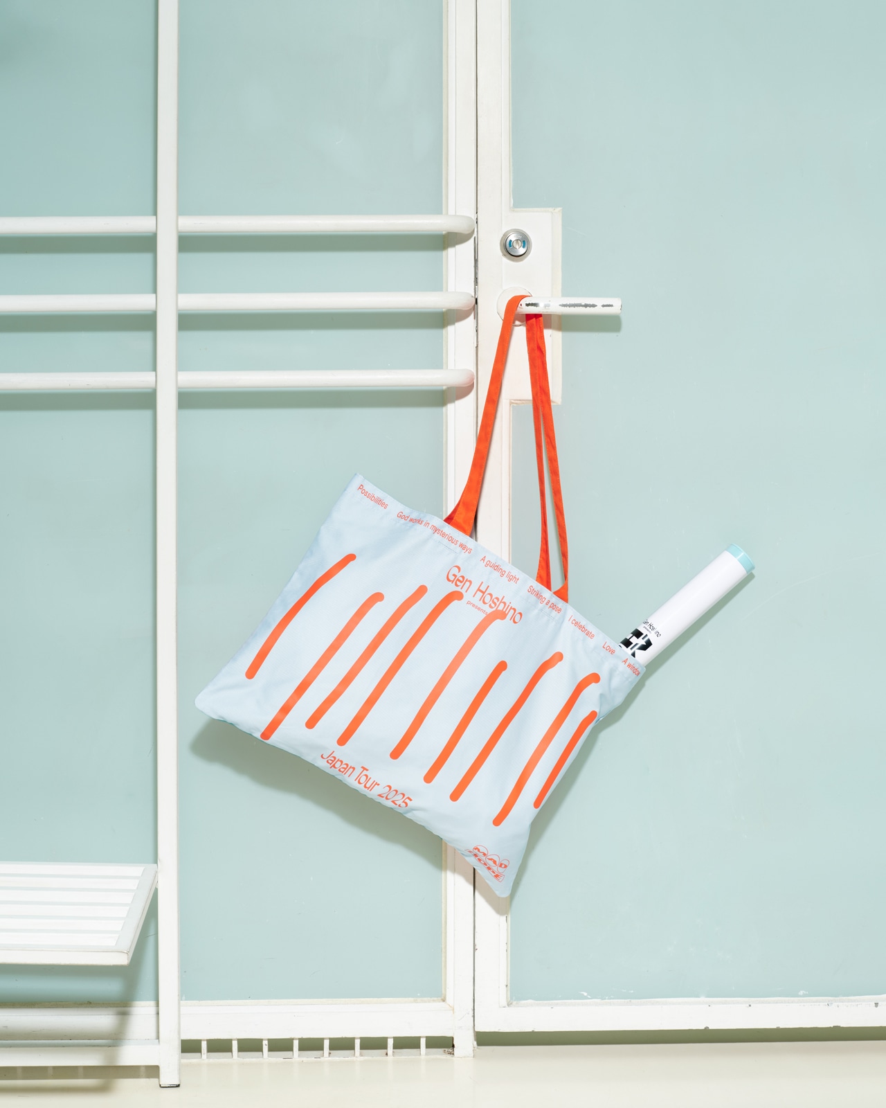 「Gen Hoshino presents MAD HOPE」バッグ