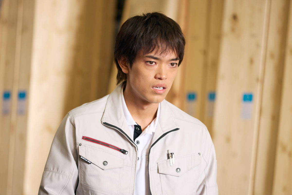 原嘉孝（timelesz）演じる牧田一也。©︎TBS