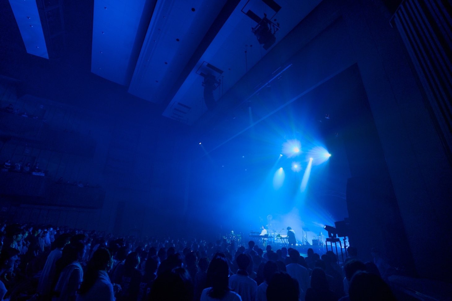 「Omoinotake One Man Tour "Pieces"」LINE CUBE SHIBUYA（渋谷公会堂）公演の様子。（Photo by Daikichi Motouchi）