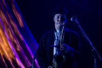 武嶋聡（Sax, Flute）（撮影：仁礼博）