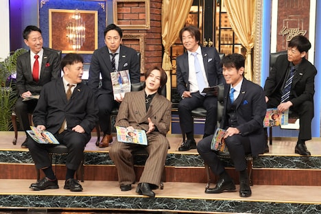 松田元太（Travis Japan）と「しゃべくり007」メンバー。©日本テレビ