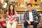 堀田茜と石原良純。©︎TBS