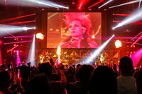 hide with Spread Beaver（Chie Kato［CAPS］）