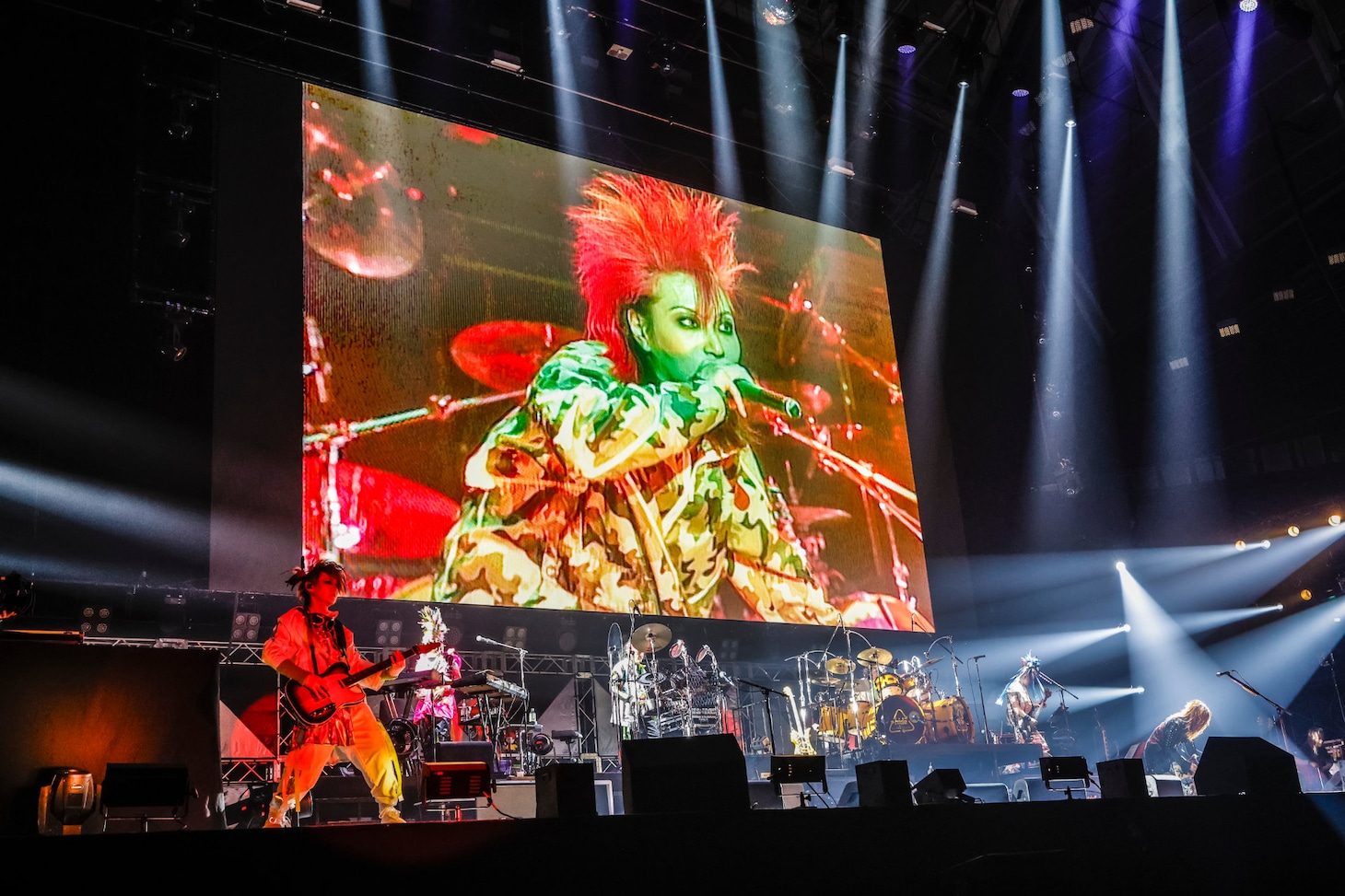 hide with Spread Beaver（Chie Kato［CAPS］）