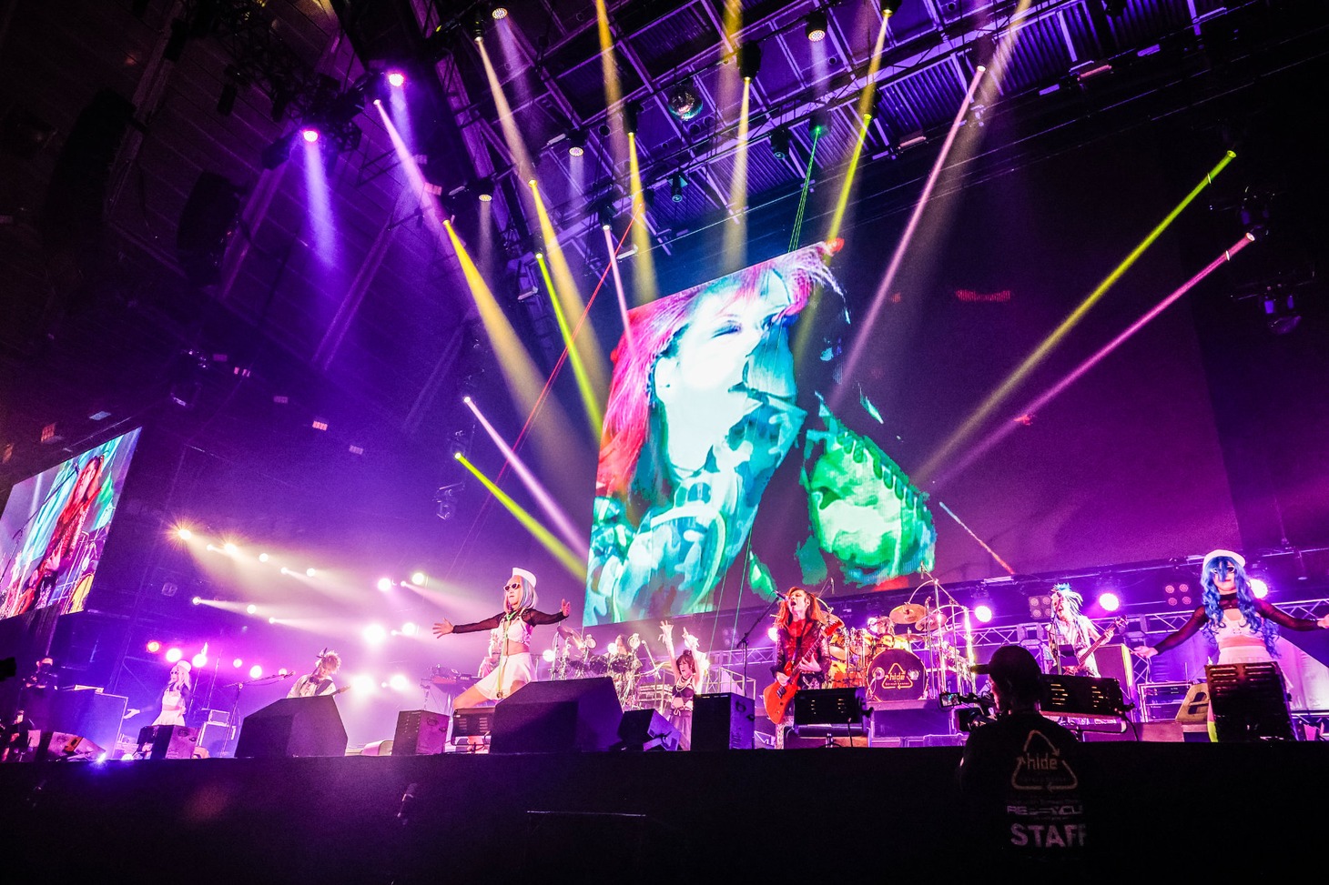 hide with Spread Beaver（Chie Kato［CAPS］）