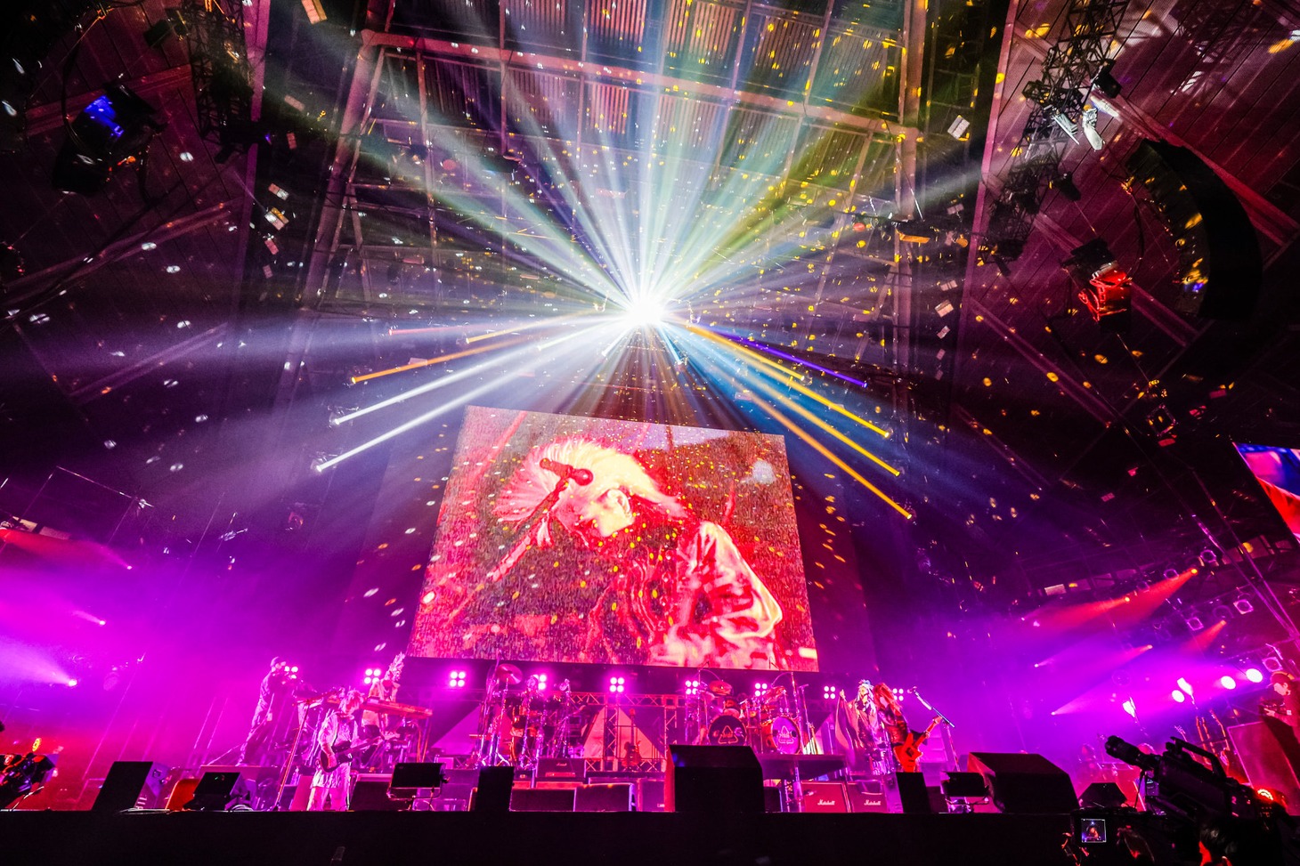 hide with Spread Beaver（Chie Kato［CAPS］）