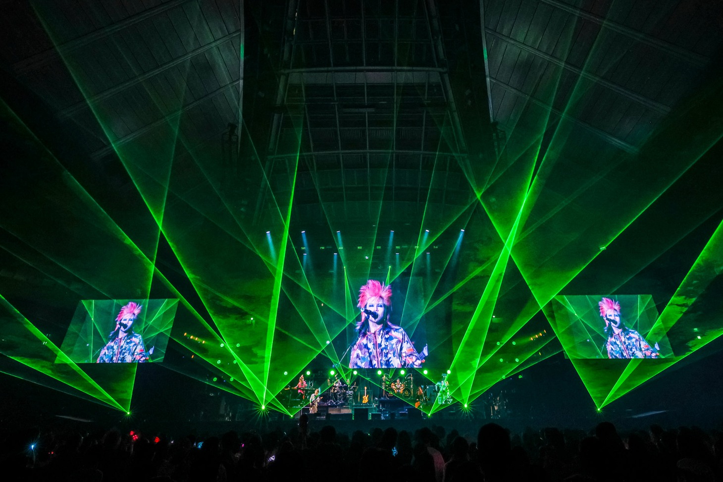 hide with Spread Beaver（Chie Kato［CAPS］）