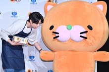 きよニャの手を引く相葉雅紀。