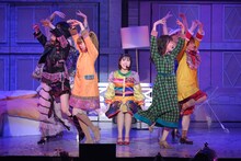 玉井詩織「―30th Anniversary―SHIORI TAMAI SOLO CONCERT『Maison de Poupée』」の様子。