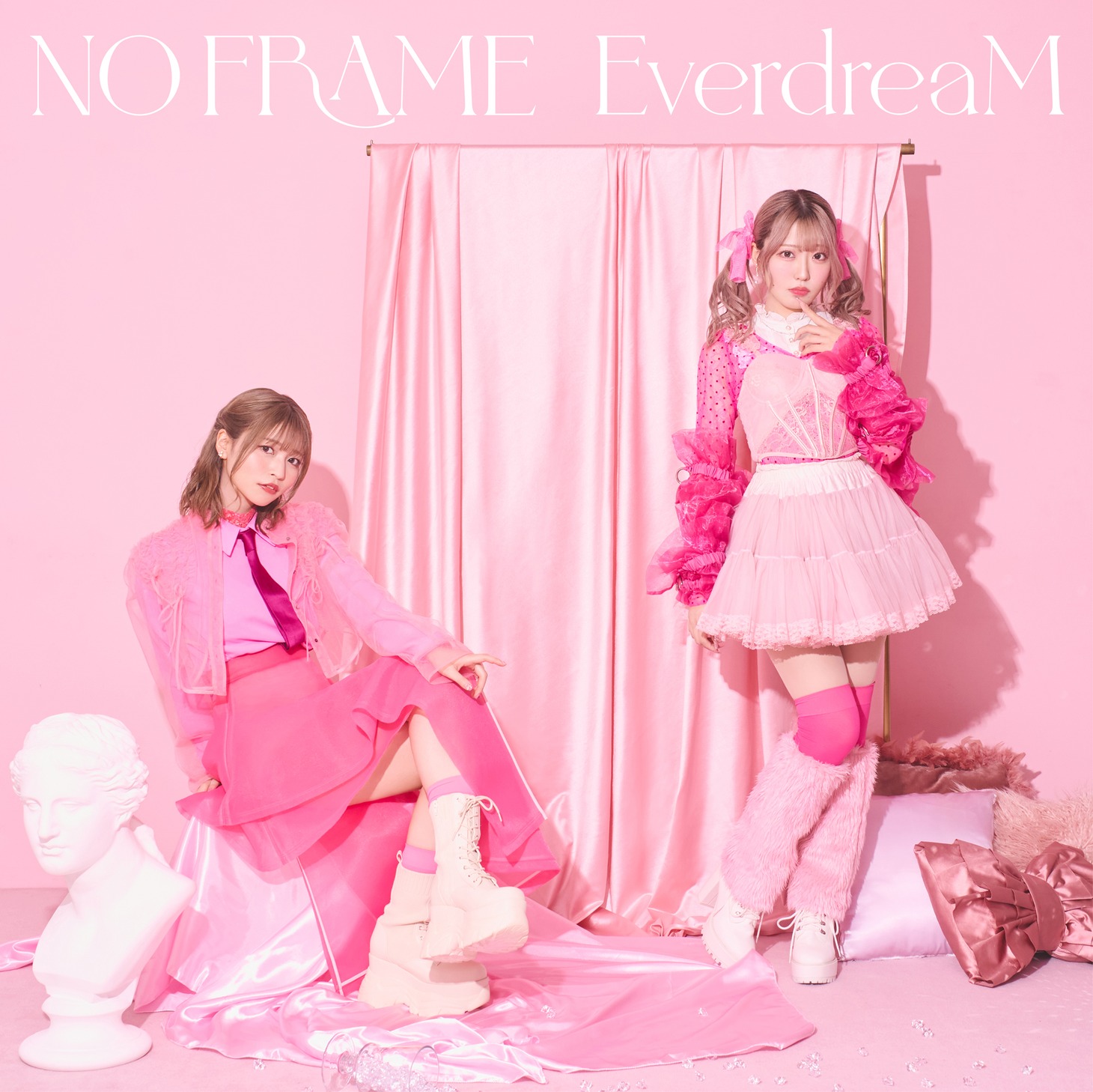 EverdreaM「NO FRAME」初回限定盤ジャケット