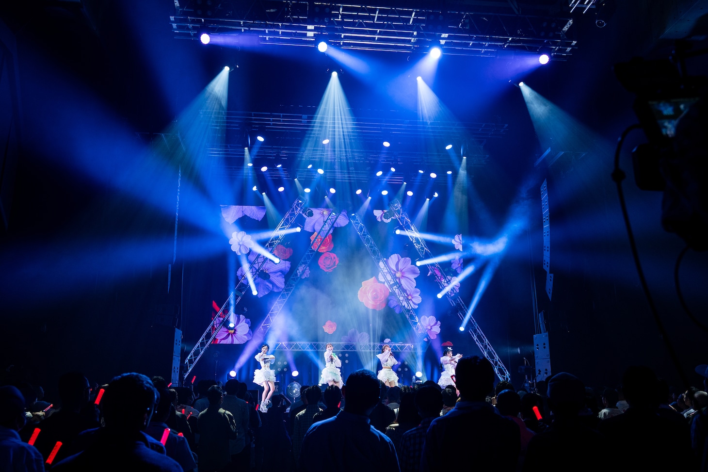 「東京女子流 15th Anniversary Live ～キセキ☆～」の様子。