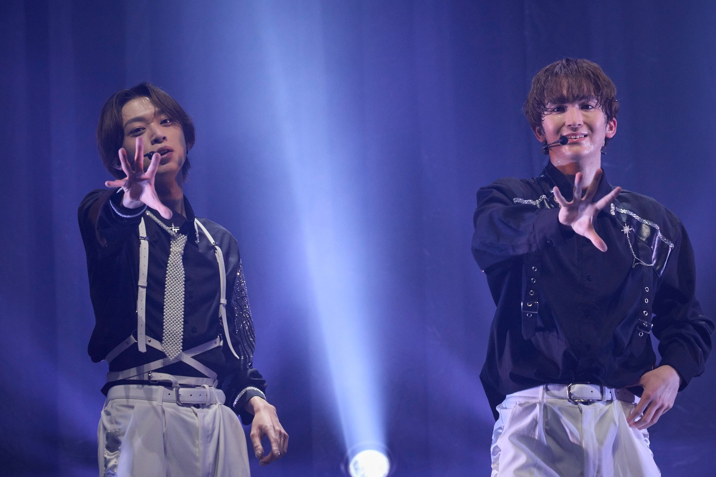 左から近藤駿太、高岡ミロ。（撮影：米山三郎）