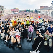ヤバイTシャツ屋さん、今年もスペイン村ライブ大成功「俺たちが三重にロックフェスを定着させる」