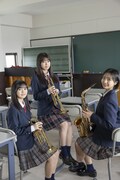 左から石井泉羽（つばきファクトリー）、上村麗菜（ロージークロニクル）、弓桁朱琴（モーニング娘。’25）。