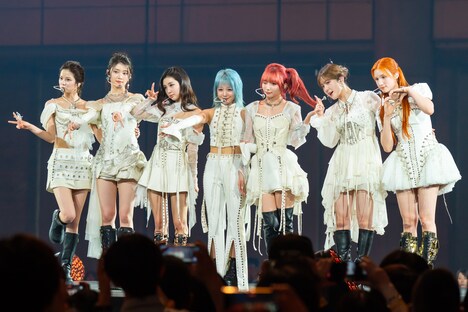 Kep1er ©CJ ENM Co., Ltd, All Rights Reserved