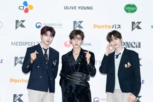 ZEROBASEONEのゴヌク、ジャンハオ、ハンビン。 ©CJ ENM Co., Ltd, All Rights Reserved