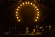 特別なアレンジで「炎」を披露するLiSA。（Photo by Viola Kam［V'z Twinkle］）