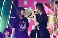 遠藤さくらと梅澤美波。（撮影：鈴木健太［KENTA Inc.］）