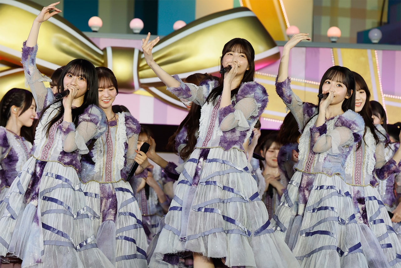 乃木坂　13thBIRTHDAYLIVE　生写真 乃木坂46 13th YEAR BIRTHDAY LIVE」の様子。（撮影：鈴木健太