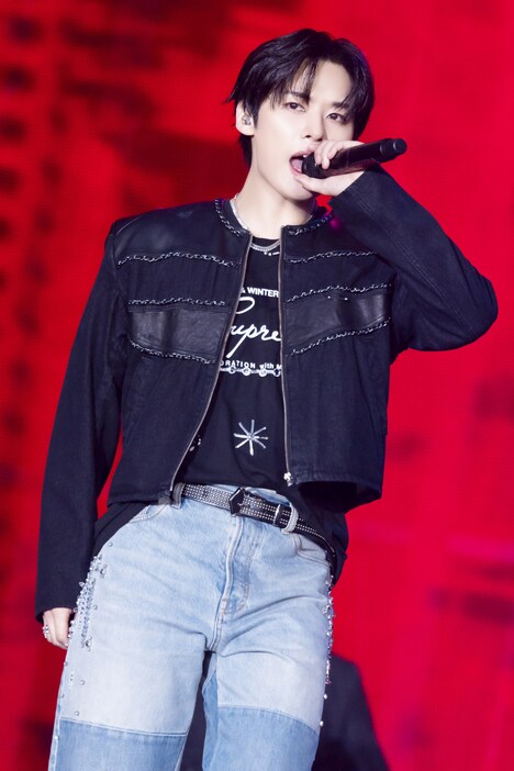 リノ（Stray Kids）（撮影：田中聖太郎事務所）