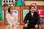 左から玉井詩織(ももいろクローバーZ)、伊藤俊介(オズワルド)。©カンテレ