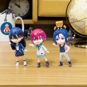 「Plazma」に合わせて踊るアマテ・ユズリハ、ニャアン、シュウジのフィギュア。