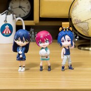 「Plazma」に合わせて踊るアマテ・ユズリハ、ニャアン、シュウジのフィギュア。