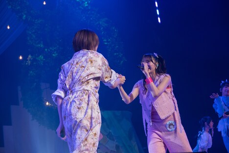 年少メンバーに受け継がれる「仮契約のシンデレラ」冒頭の芝居をひさびさに担当するカホリコ。