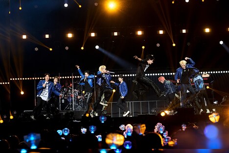 TREASURE。「2025 TREASURE FAN CONCERT [SPECIAL MOMENT] IN JAPAN」より。