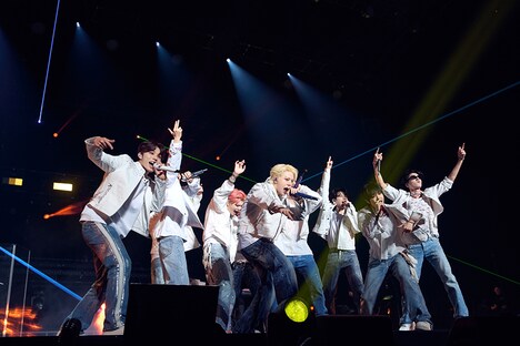 TREASURE。「2025 TREASURE FAN CONCERT [SPECIAL MOMENT] IN JAPAN」より。