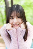 「週刊少年サンデー」2025年25号より小坂菜緒。