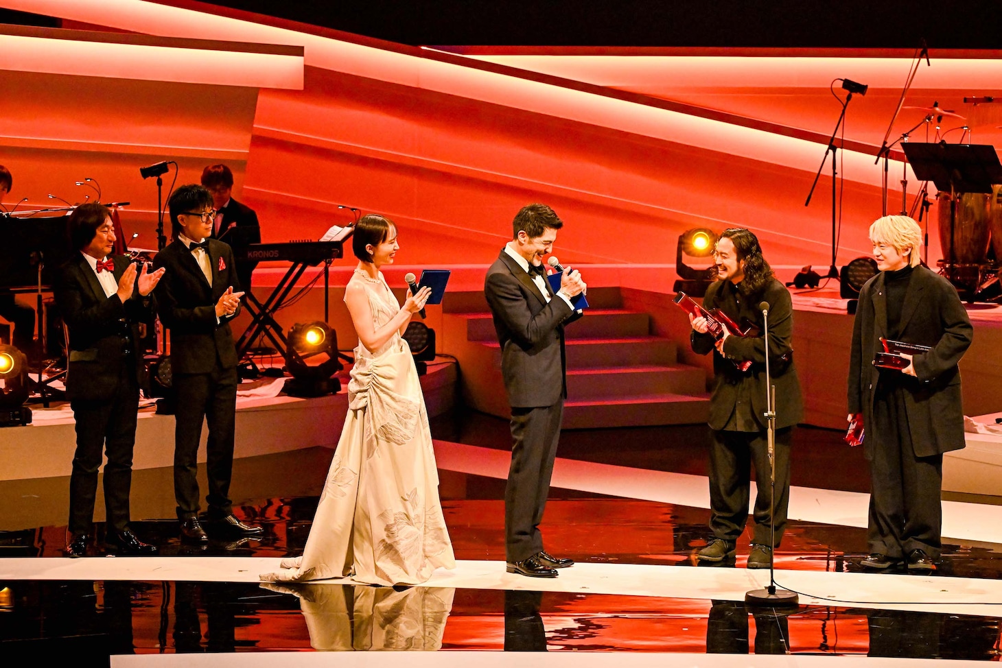 「MUSIC AWARDS JAPAN」授賞式の様子。©CEIPA / MUSIC AWARDS JAPAN2025