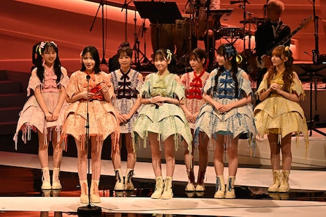 「最優秀アイドルカルチャー楽曲賞」を受賞したFRUITS ZIPPER。©CEIPA / MUSIC AWARDS JAPAN2025