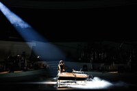 LEOによるパフォーマンスの様子。©CEIPA / MUSIC AWARDS JAPAN2025