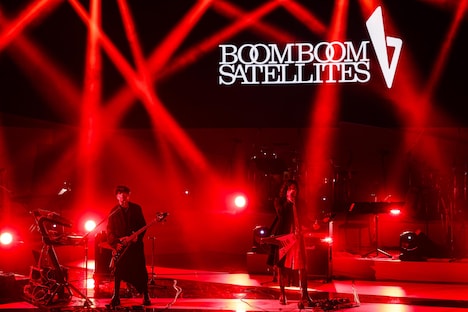 「MUSIC AWARDS JAPAN」イメージ曲「KICK IT OUT」を披露するTHE SPELLBOUND。©CEIPA / MUSIC AWARDS JAPAN2025